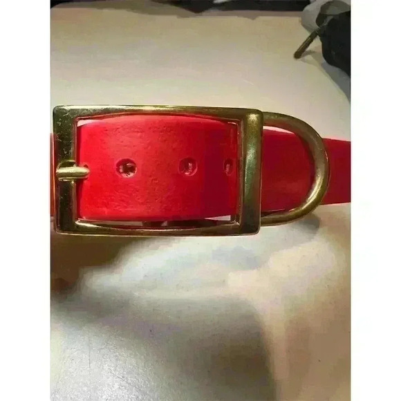 CR Premium Red Waterproof Dog Collar with Brass Hardware Medium - Picture 4 of 5